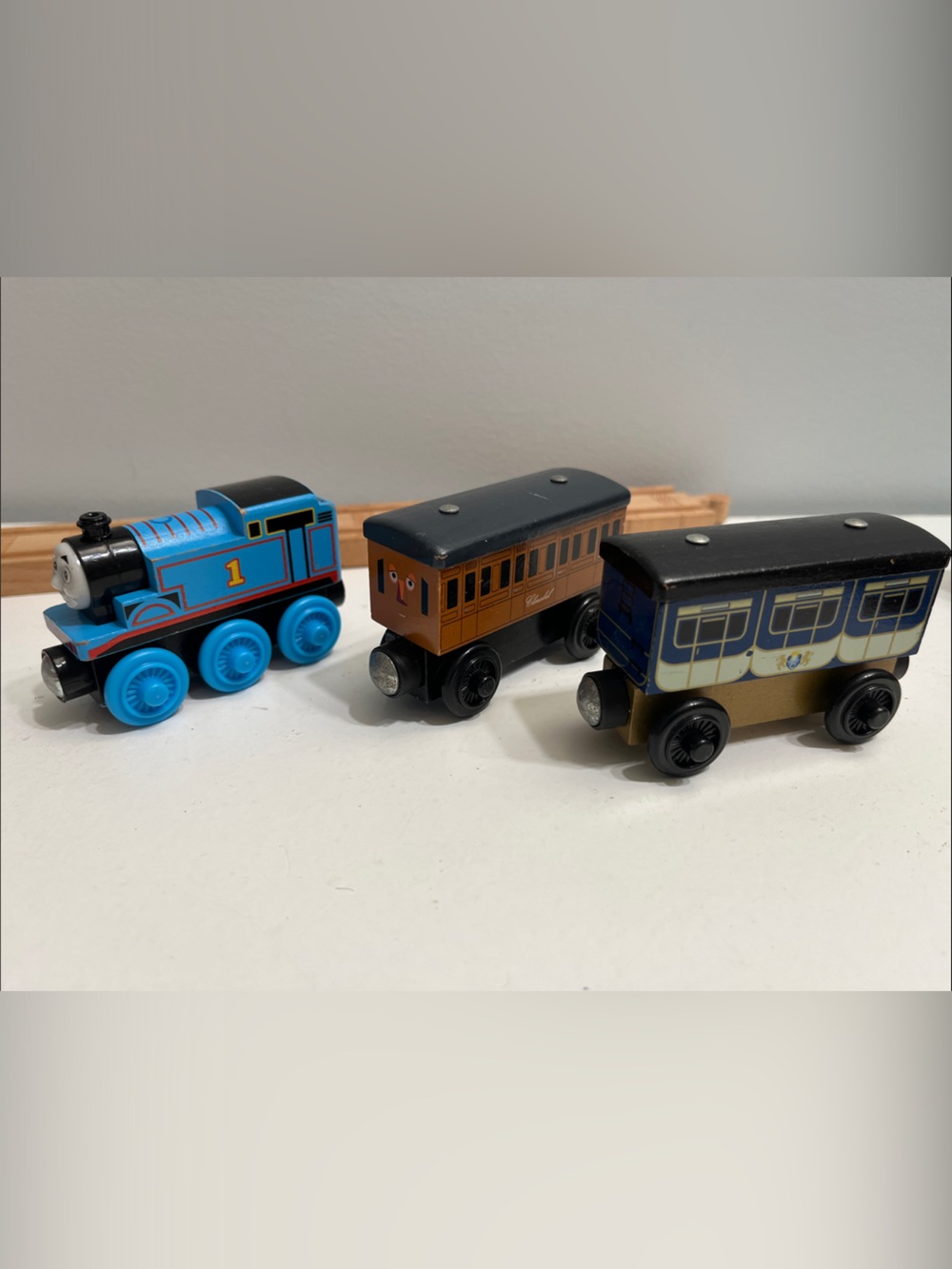 Thomas & Friends-Thomas, Clarabel and Stephen’s Coach